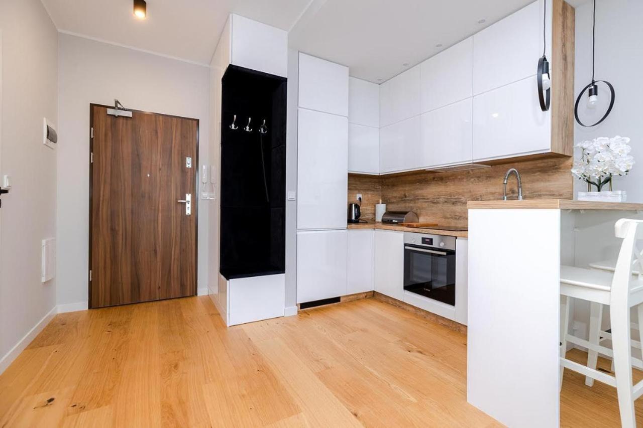 Apart D&K Free Parking Komputerowa 8 Apartment วอร์ซอ ภายนอก รูปภาพ